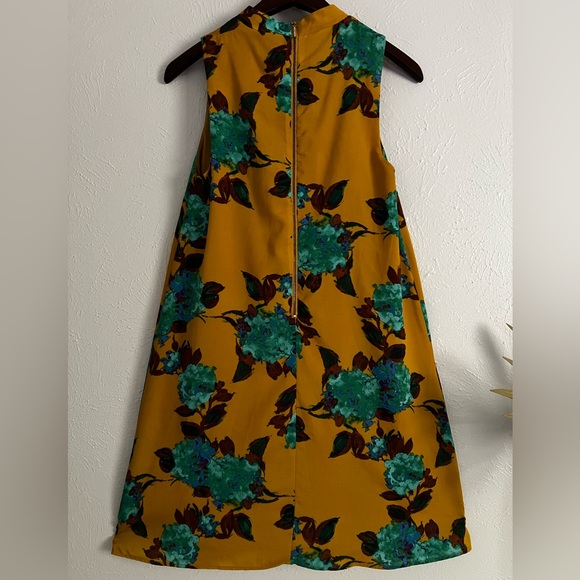 Gorgeous Smock Neck A Line Dress - Picture 4 of 8